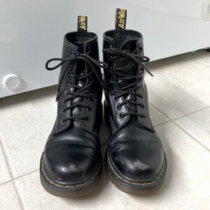 DR MARTENS